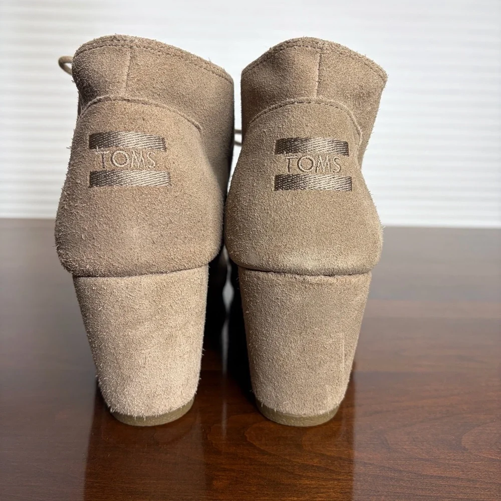 TOMS Suede Lace-Up Wedges Ankle Booties Boots Size 11 Dessert Taupe Retro‎ BoHo